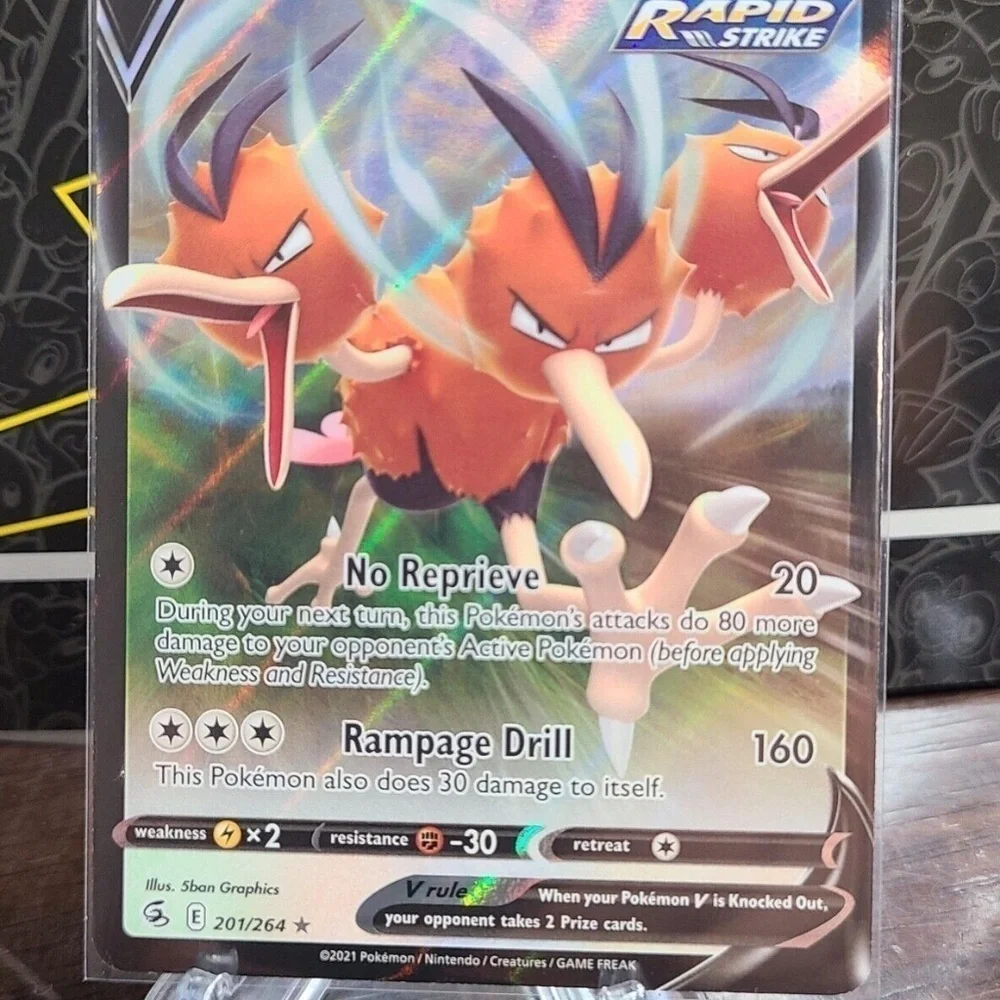 Dodrio V 201/264 Pokemon TCG Fusion Strike Holo Ultra Rare